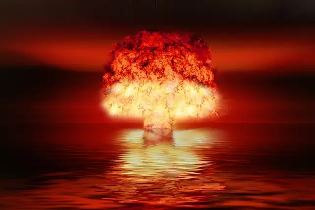 परमाणु बम का जनक कौन है?